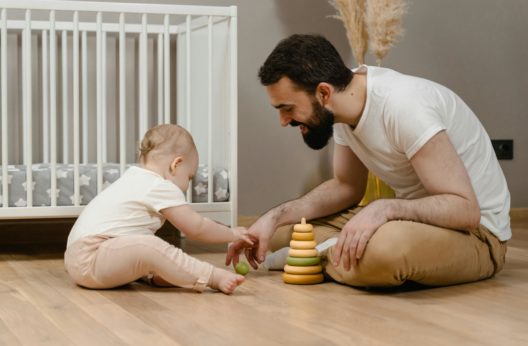 Agents stagiaires de la Fonction Publique Territoriale : Congé parental et congé sans traitement pour élever un enfant